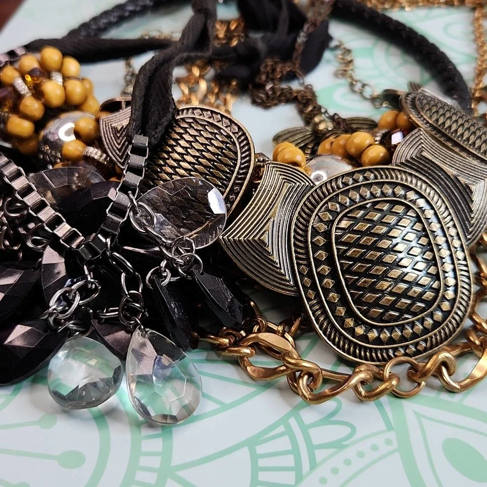 ****SOLD****Jewelry Lot 64. Vintage to Modern - Picture 15 of 16